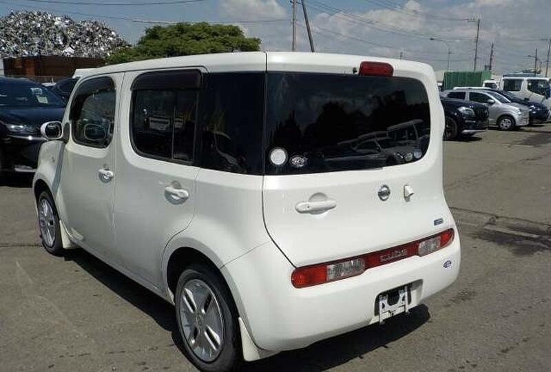 NISSAN CUBE