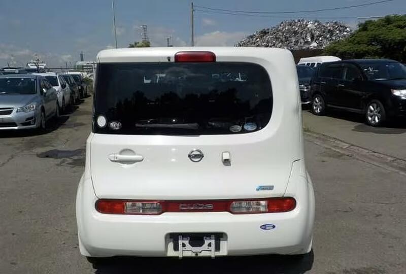 NISSAN CUBE