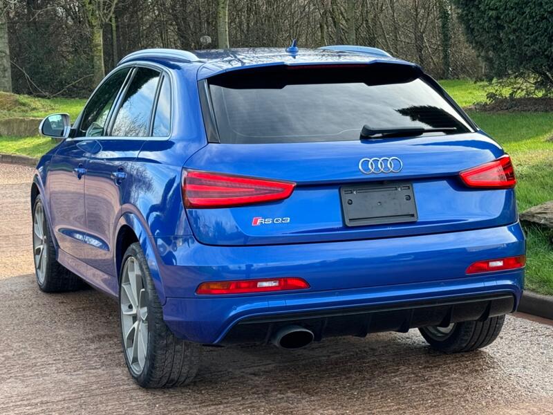AUDI RS Q3