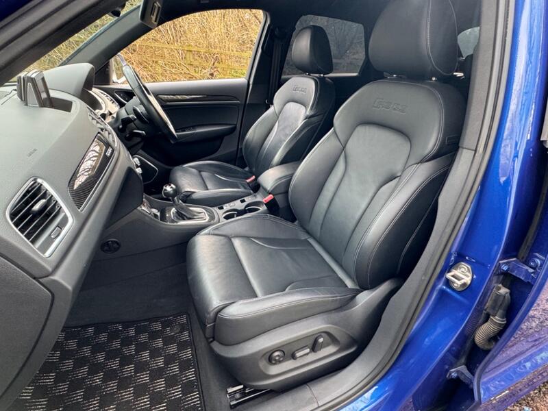 AUDI RS Q3