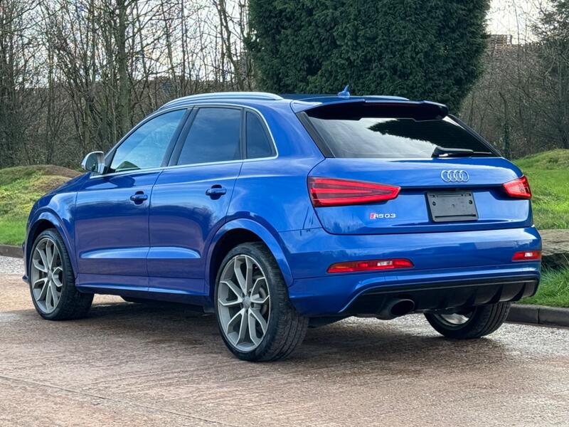 AUDI RS Q3