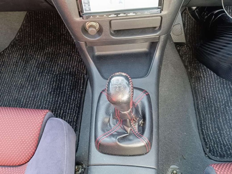 MITSUBISHI LANCER