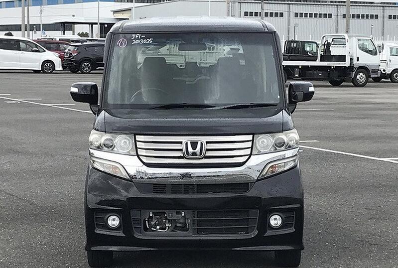 HONDA N-BOX